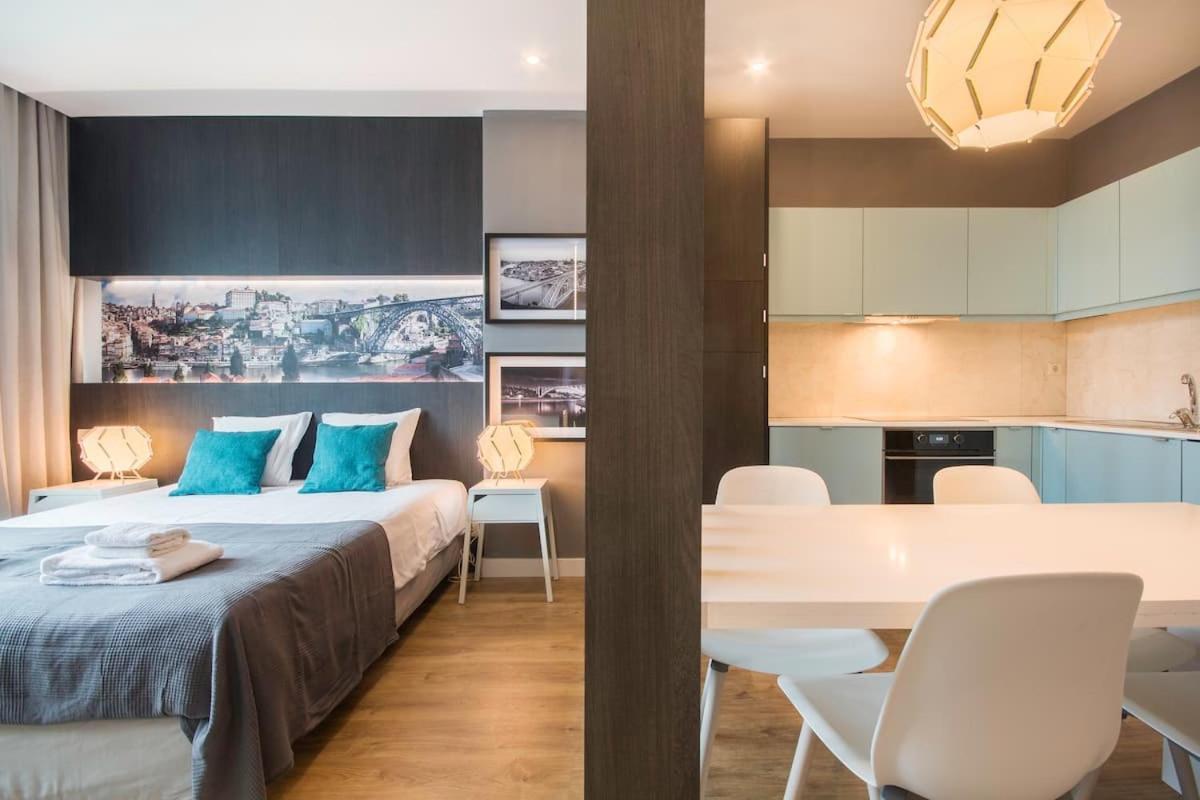 447 Gale Apartment Wifi, Parking Порто Екстериор снимка